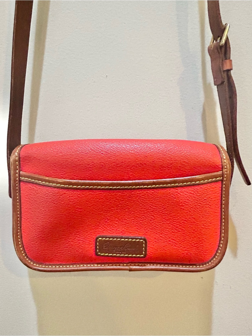 Dooney & Bourke Red Eva Pouchette Leather Crossbody Shoulder Bag, Adjustable - Picture 5 of 9